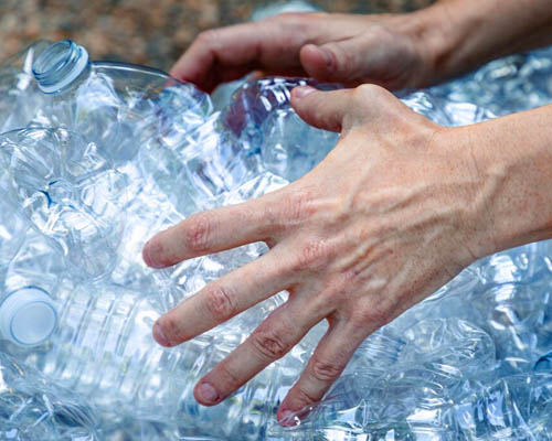 En AquaKing reciclamos tus botellas